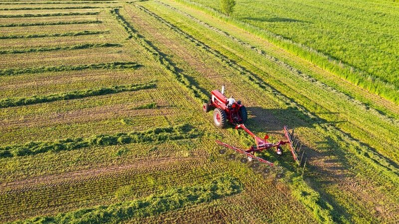大疆植保无人机：揭秘其价格构成与价值体现